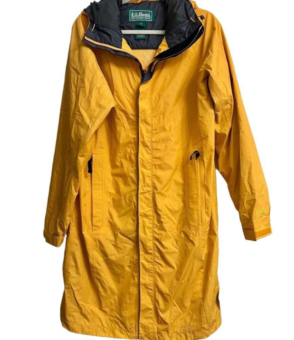 LL Bean Rain Jacket Size S Yellow Gore-Tex Hooded Coat